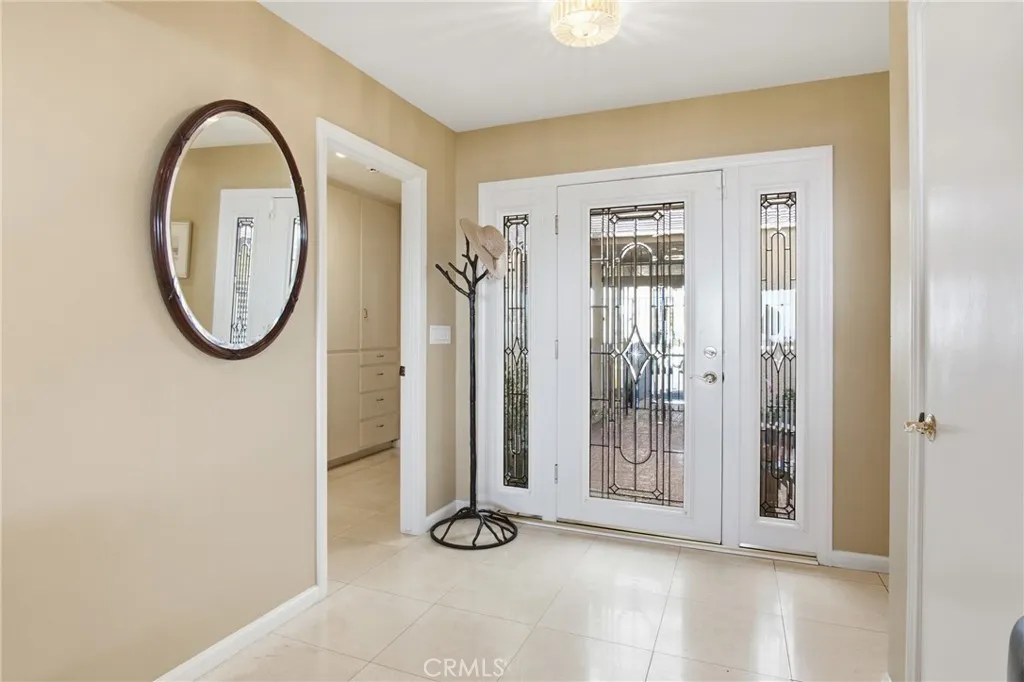 880 W Highpoint, Claremont, California 91711 home-pic-7